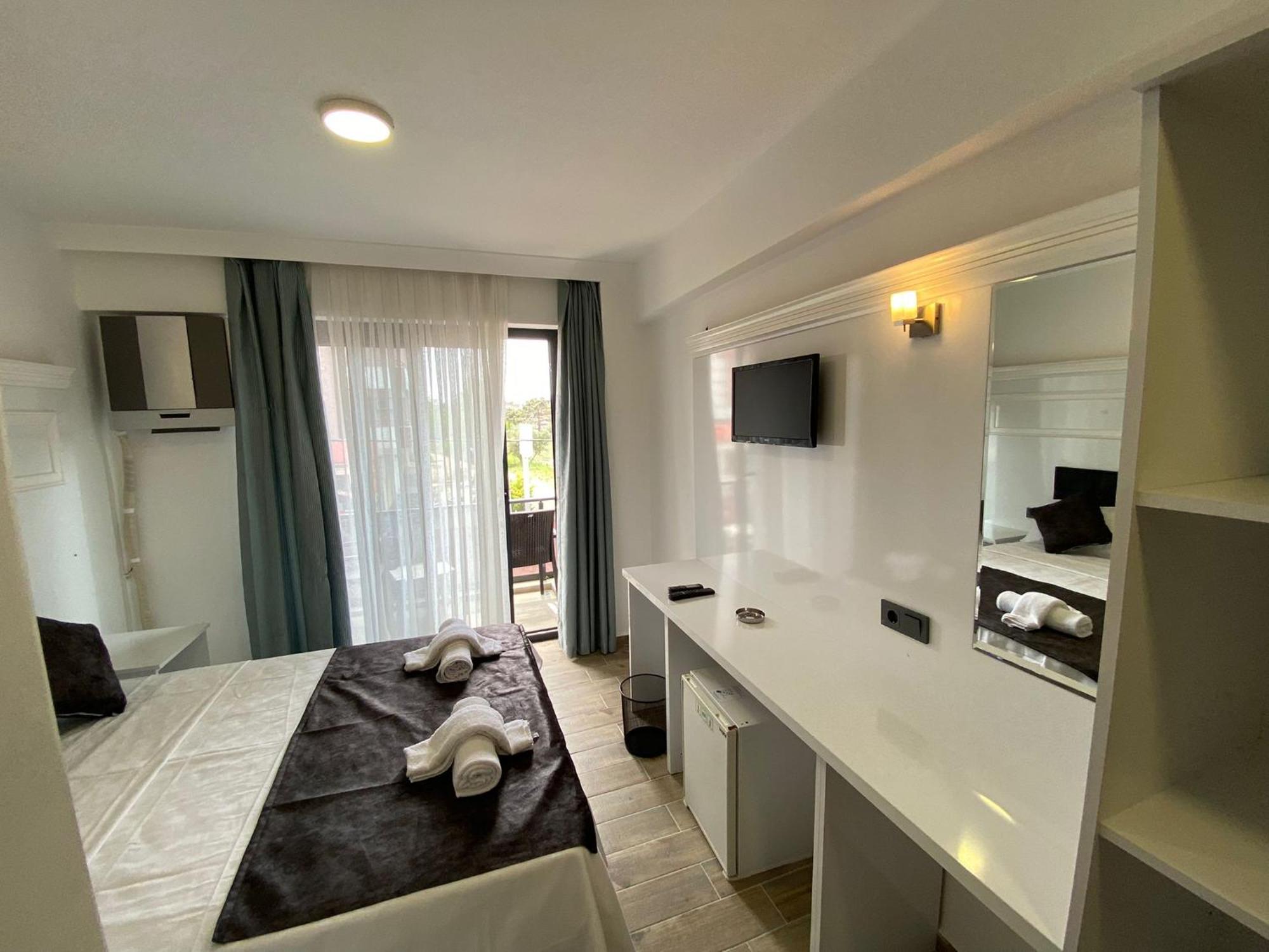 Türkeli Atas Aqua Otel Avsa מראה חיצוני תמונה